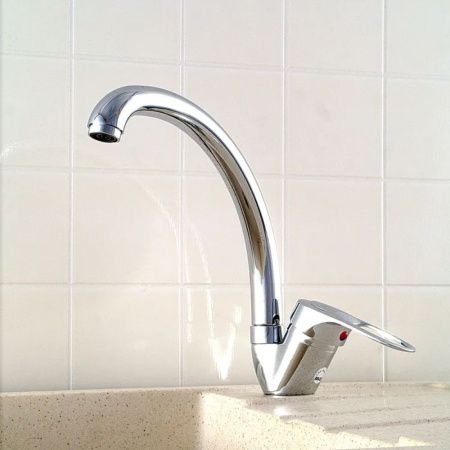 Смеситель для кухни монокомандный  хром  Potato Эверест B59-025