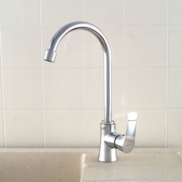 Смеситель для кухни монокомандный хром Potato Эверест B 40-032