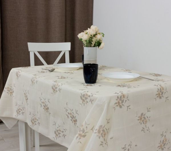 Клеенка ажурная "Lace Print" TOP-M034F, беж. (1,37х20м)