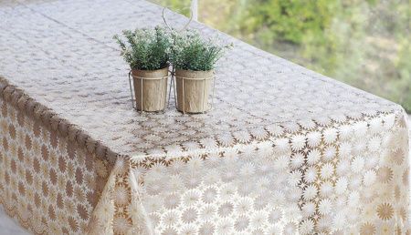 Клеенка ажурная "Лейс" 102В (беж.)(1,32х22м)