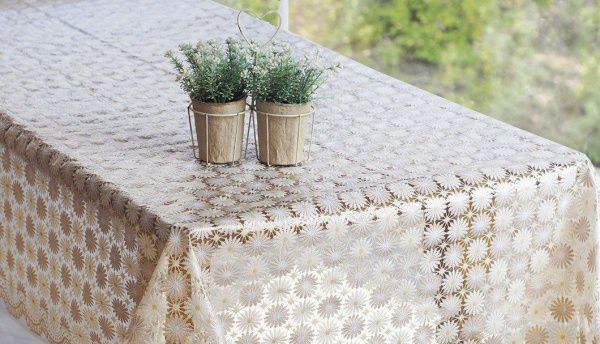 Клеенка ажурная "Лейс" 102В (беж.)(1,32х22м)