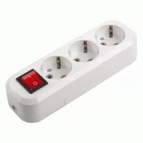 General роз. колодка 3гн. земля, выкл., 16А, 250В, 3,5кВт Серия "Easy" с доп. крышкой (АБС-пл) белая