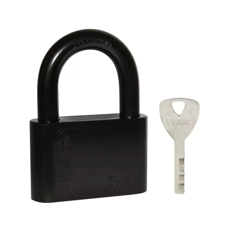 Замок навесной PL-WEATHER-1570 Black 4 fin key ( PL-15-70) диск. /блистер